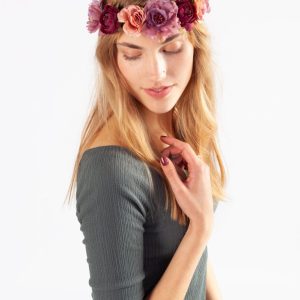 Bloemenkrans haar vintage bordeauxrood oudroze bloemen haarband